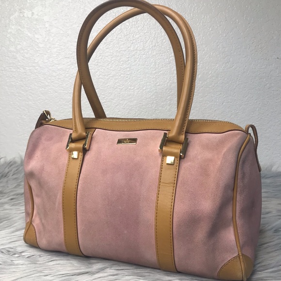 Gucci Handbags - Authentic Gucci Pink Boston